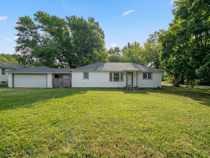 420 S Michigan, Oxford, KS 67119