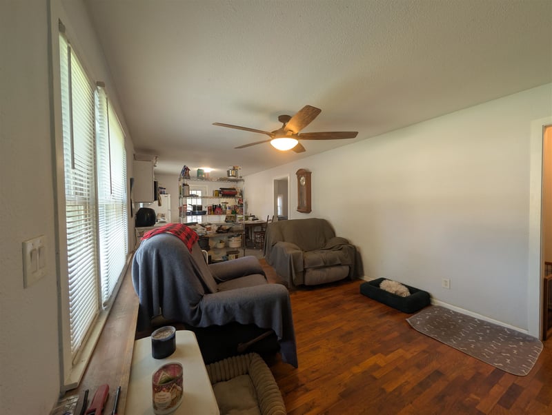 420 S Michigan, Oxford, KS 67119