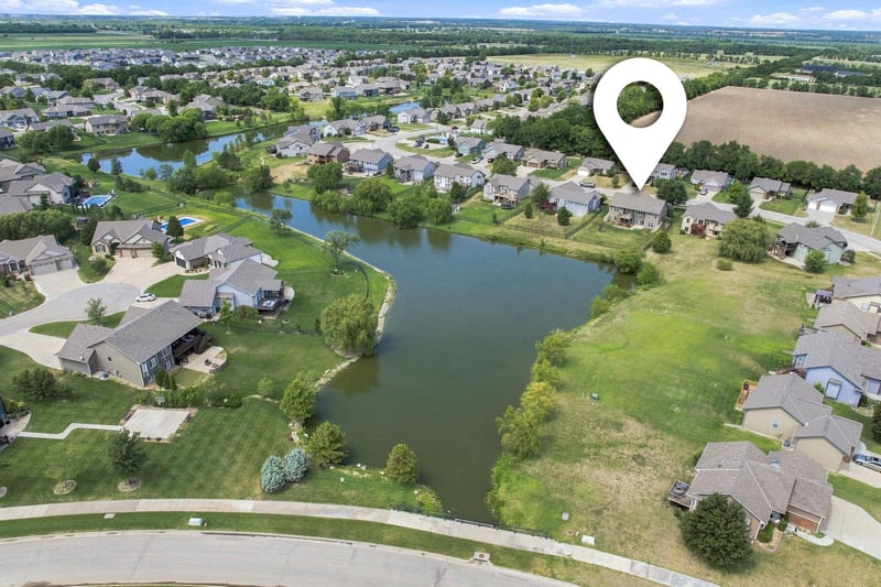 2423 N Fieldstone, Andover, KS 67002
