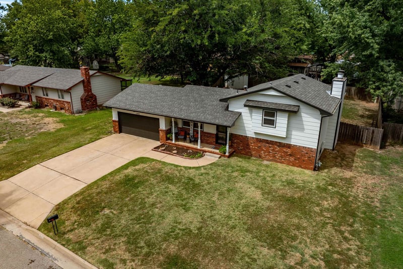 1100 E Market St, Derby, KS 67037