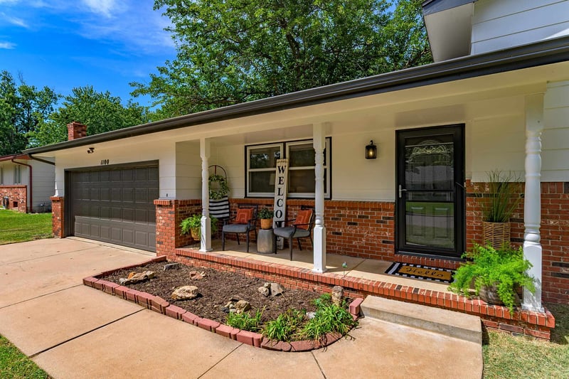1100 E Market St, Derby, KS 67037