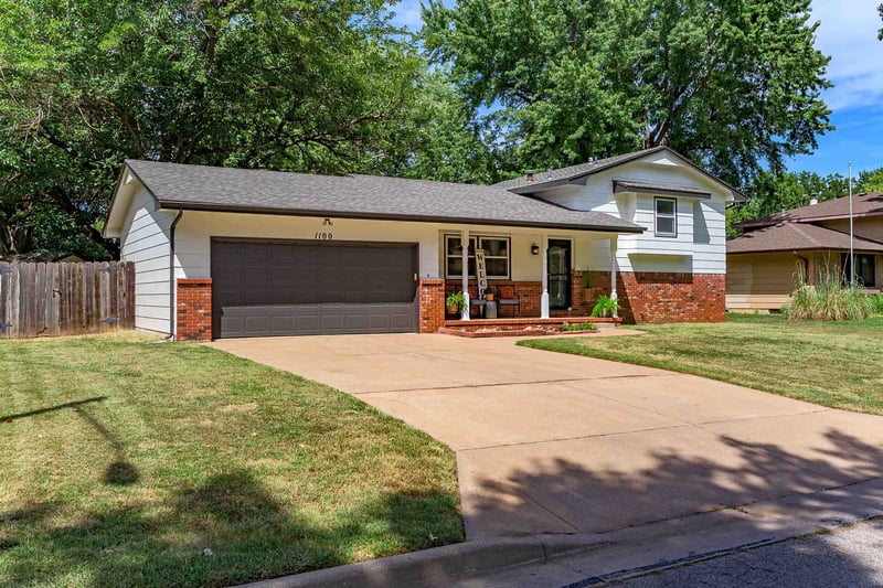 1100 E Market St, Derby, KS 67037