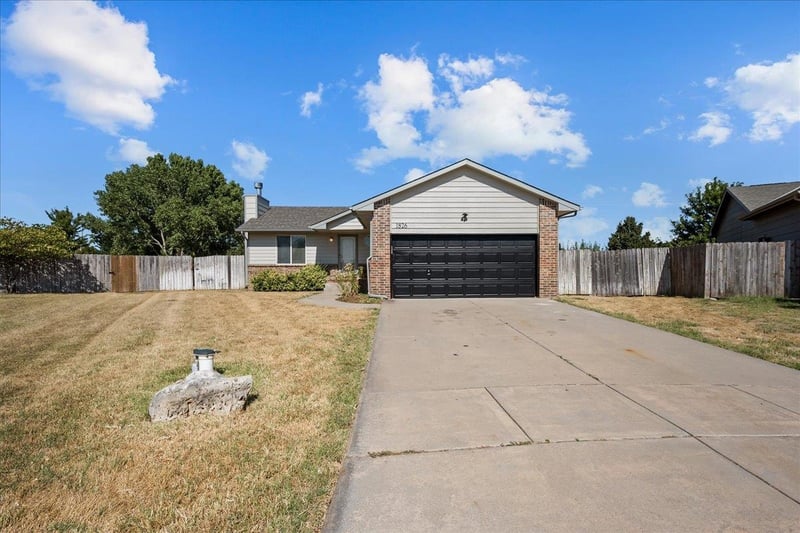 1826 N Nickelton Ct, Wichita, KS 67235