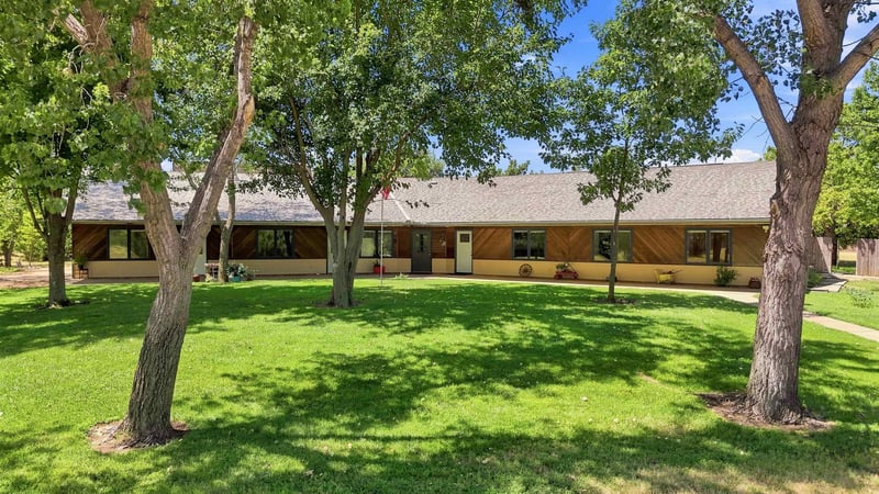 1691 W Ashleigh Ln, Milton, KS 67106