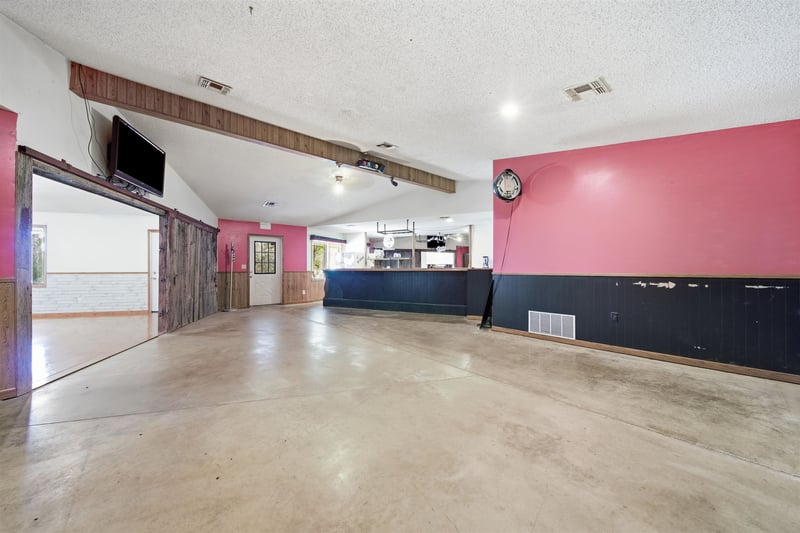 1691 W Ashleigh Ln, Milton, KS 67106