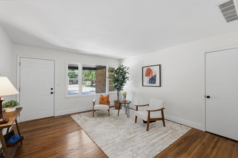 2902 S Washington Ave, Wichita, KS 67216