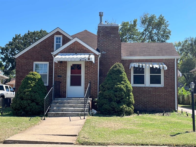 116 E Minneapolis Ave, Salina, KS 67401