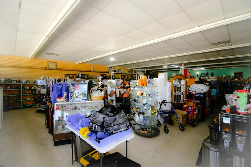 4603 S Seneca, Wichita, KS 67217