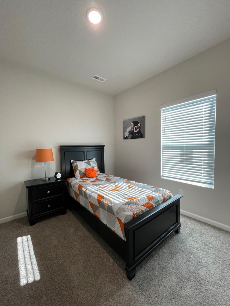 9407 E Hurst St, Wichita, KS 67210