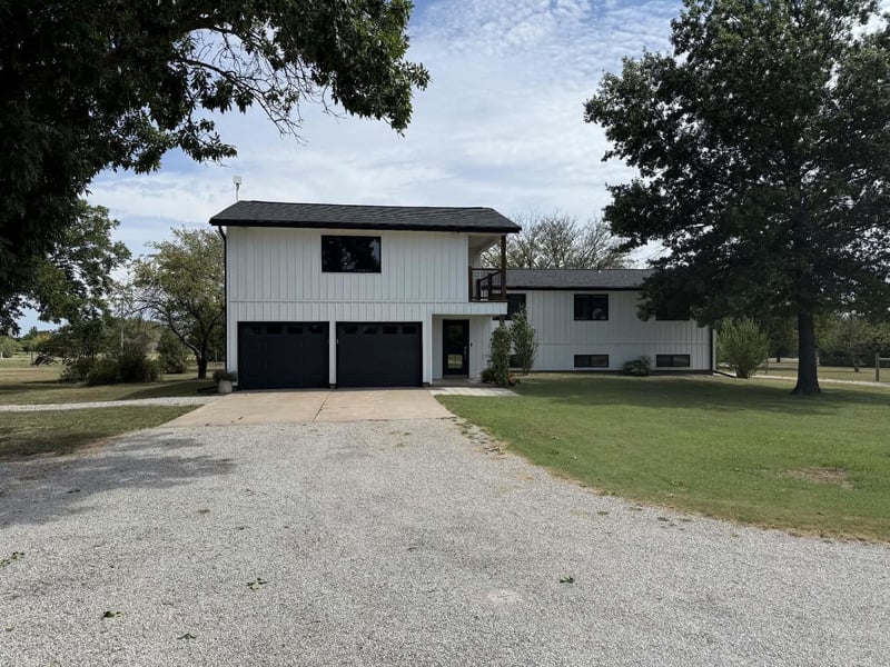 8789 SW Lost Lake Rd, Andover, KS 67002