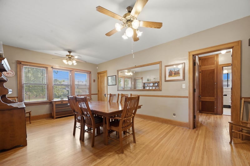 427 S Glenn St, Wichita, KS 67213
