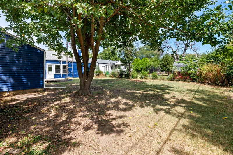 3609 E Countryside Plz, Wichita, KS 67218