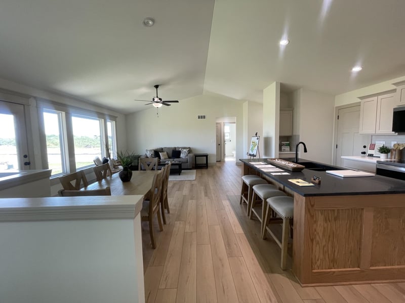 2231 E Arrowhead St, Andover, KS 67002