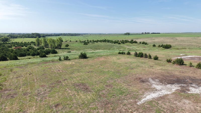 1244 2600 Ave, Abilene, KS 67410