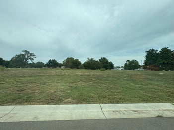 2220-2222 E Plaza Ct, Haysville, KS 67060