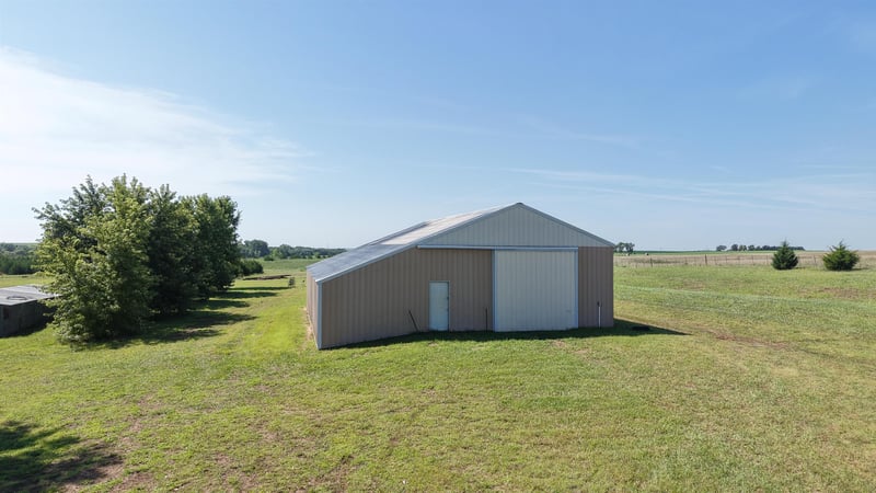 00000 2600 Ave, Abilene, KS 67410