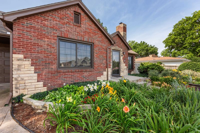 3705 E Mount Vernon St, Wichita, KS 67218