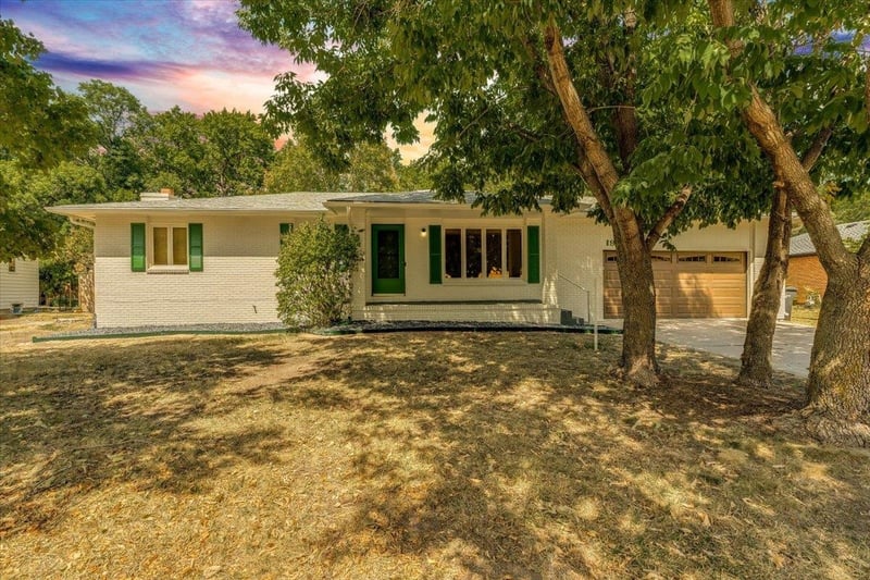 1908 Cypress, Newton, KS 67114