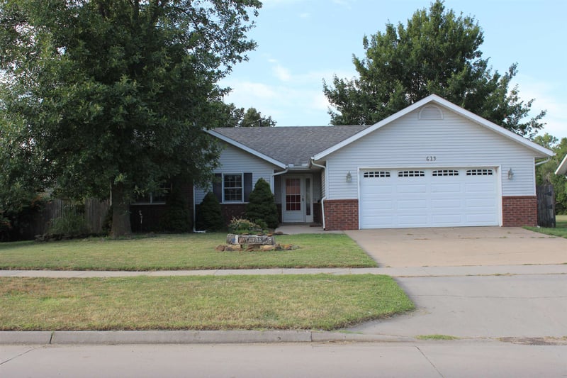 615 W Ave A, Mcpherson, KS 67460