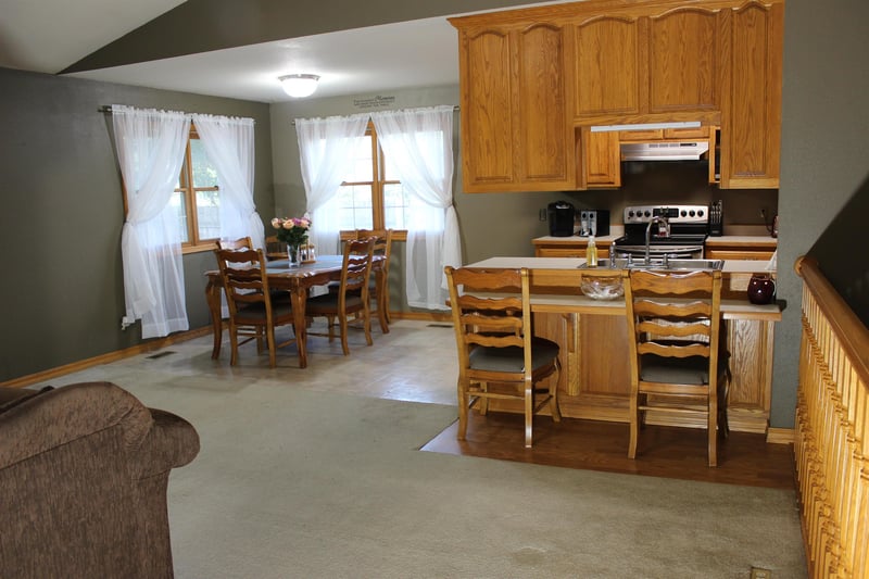 615 W Ave A, Mcpherson, KS 67460