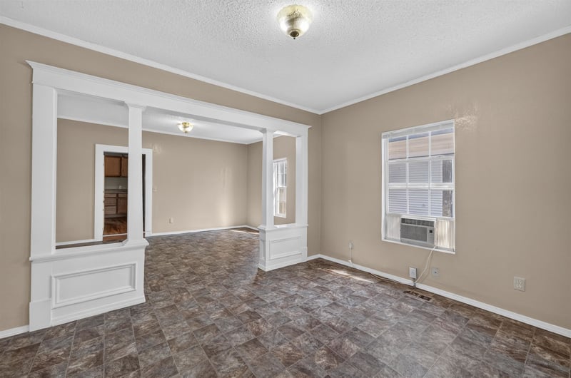 1604 N Topeka, Wichita, KS 67214