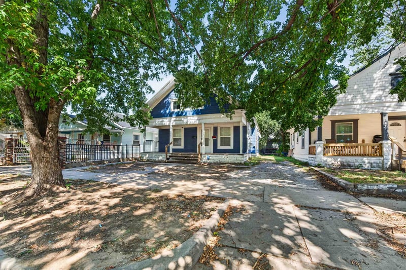 1604 N Topeka, Wichita, KS 67214