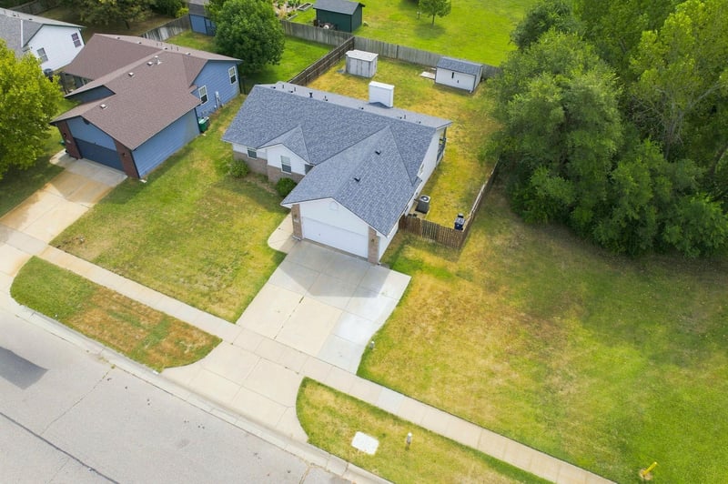 2621 W 44th, Wichita, KS 67217