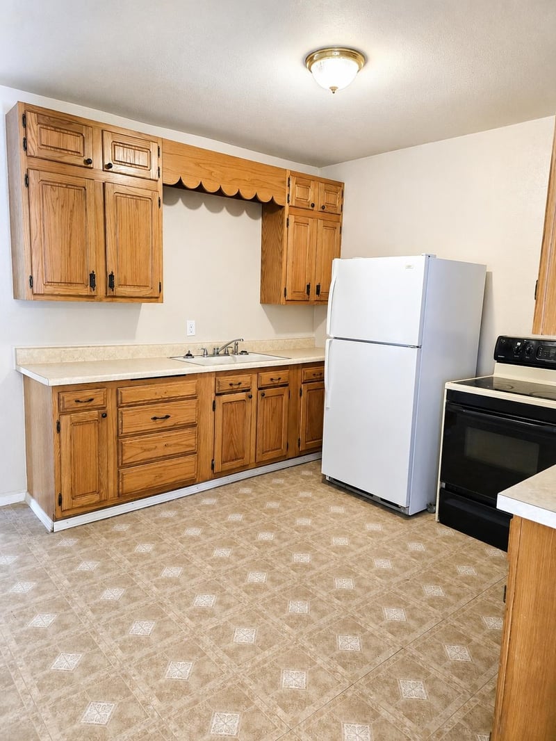 314 S 9th, Salina, KS 67401