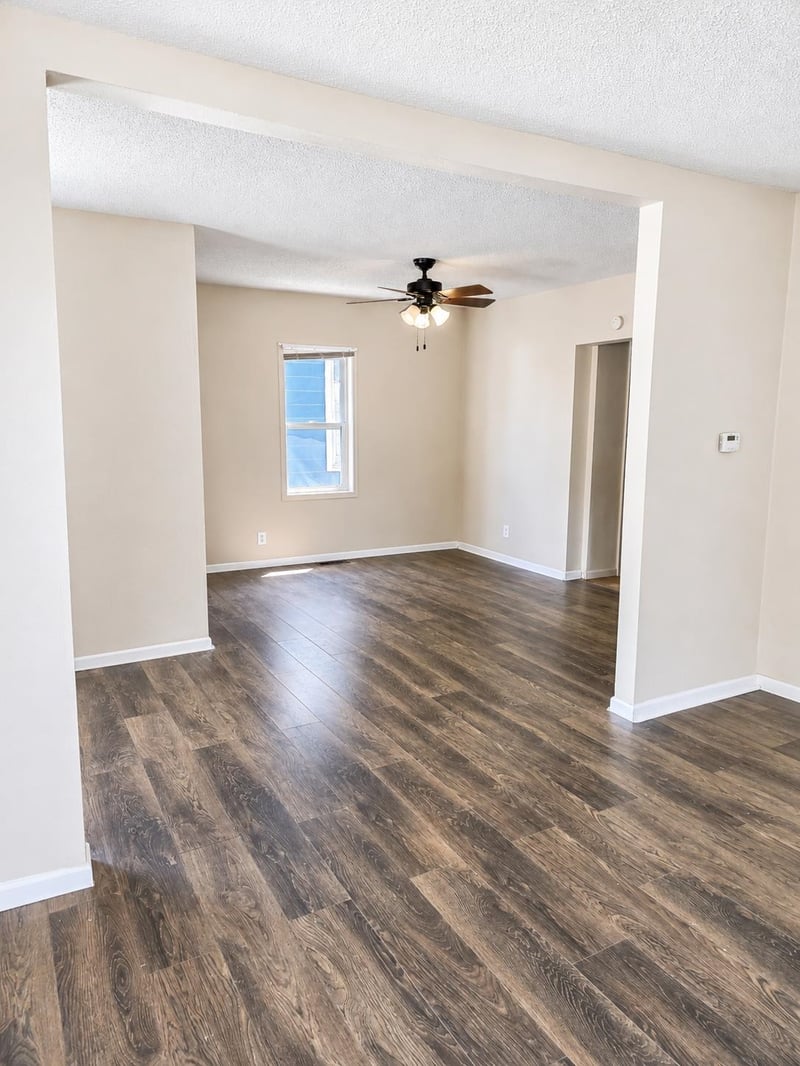 314 S 9th, Salina, KS 67401