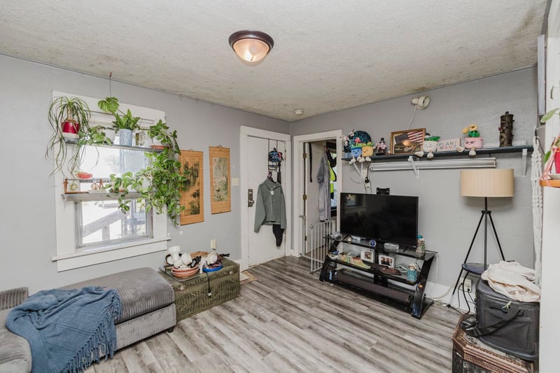 2116 S Wichita, Wichita, KS 67213