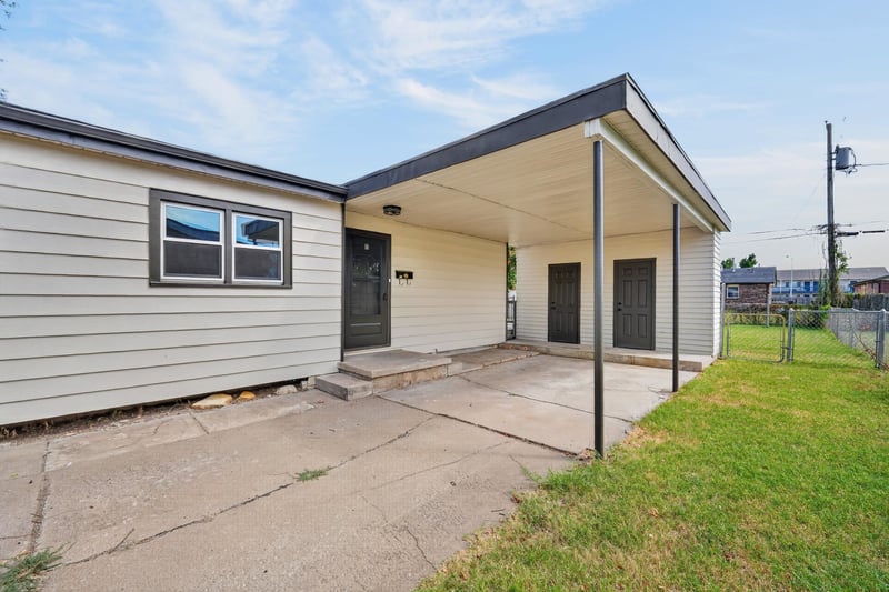 2327 W Grant Ave, Wichita, KS 67213
