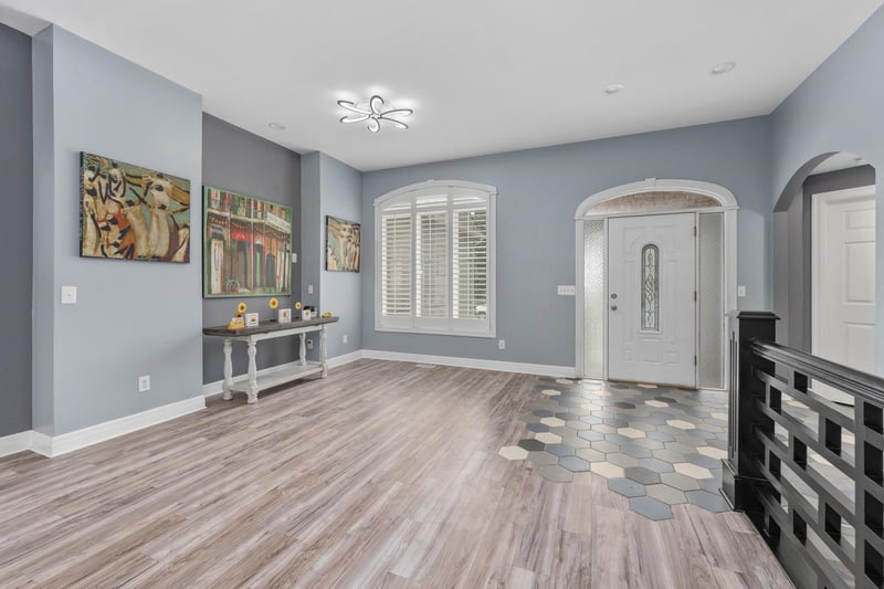 1272 N Hickory Creek Ct, Wichita, KS 67235