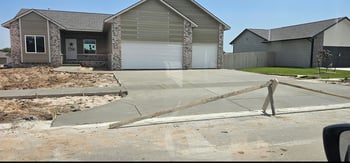 1914 S Lynnrae St, Wichita, KS 67207