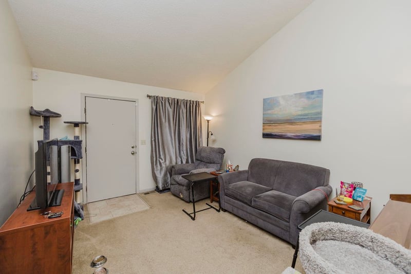 2438 S Capri, Wichita, KS 67210