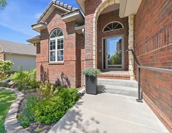 2819 N Plumthicket Cir, Wichita, KS 67226