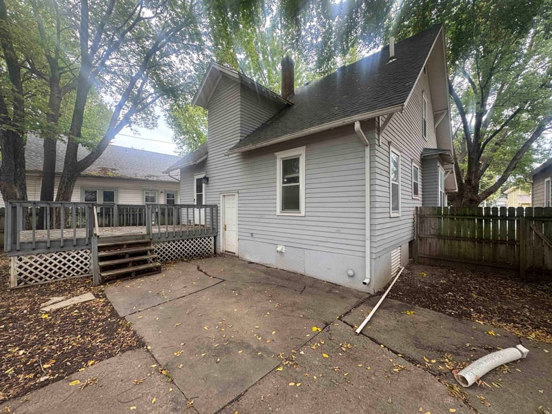 710 E 9th, Winfield, KS 67156