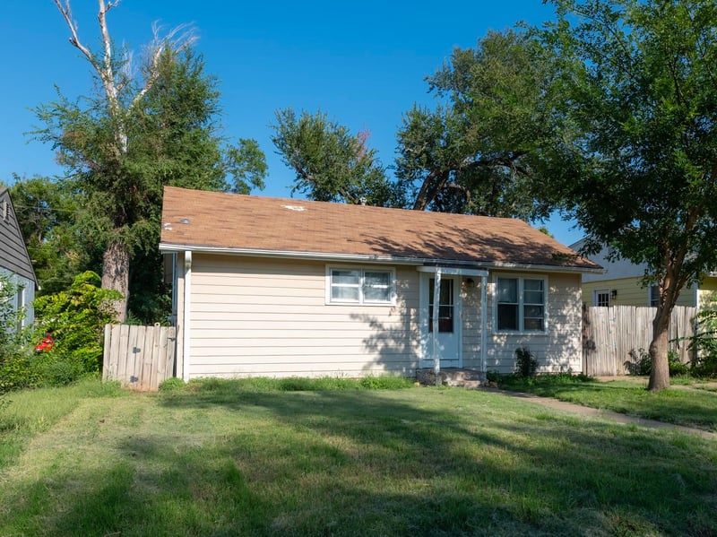 411 S Connecticut Ave, Salina, KS 67401