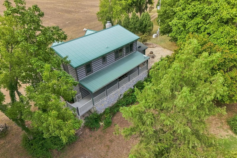 1482 N West Rd, Peck, KS 67120