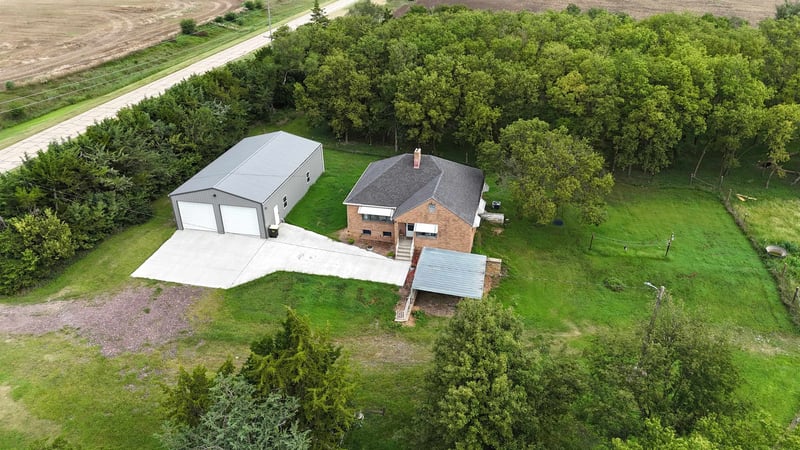 1465 170 Rd, Belleville, KS 66935