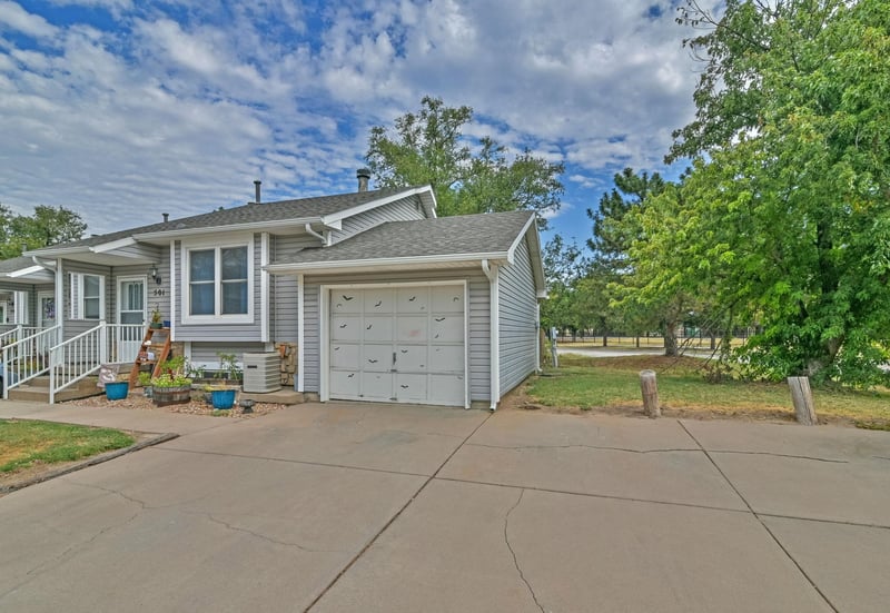 4115 W Zoo Blvd #501, Wichita, KS 67212