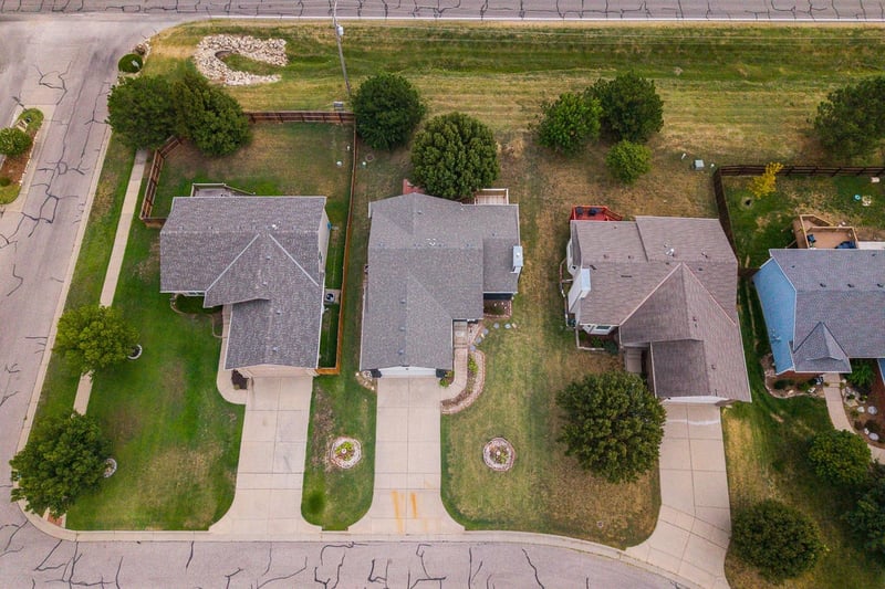 5102 N Blackhawk St, Wichita, KS 67219