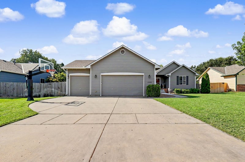 11009 W Bristlecone, Wichita, KS 67205