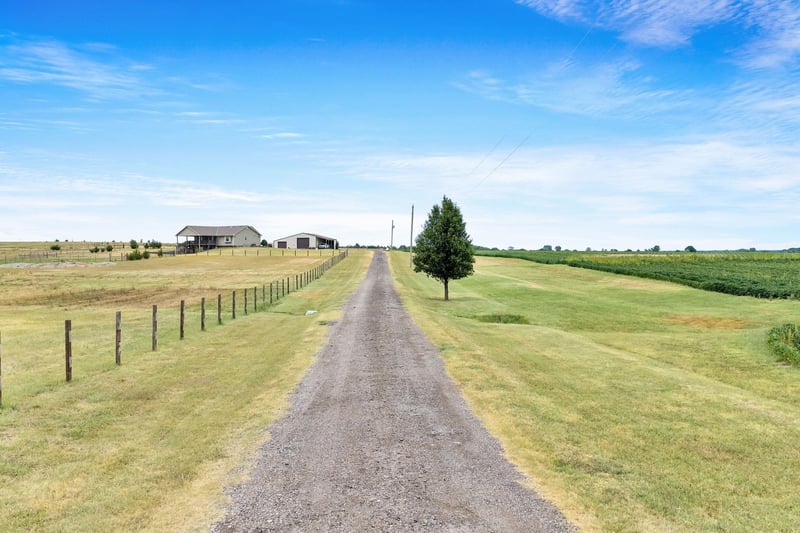 470 W 130th Ave N, Conway Springs, KS 67031