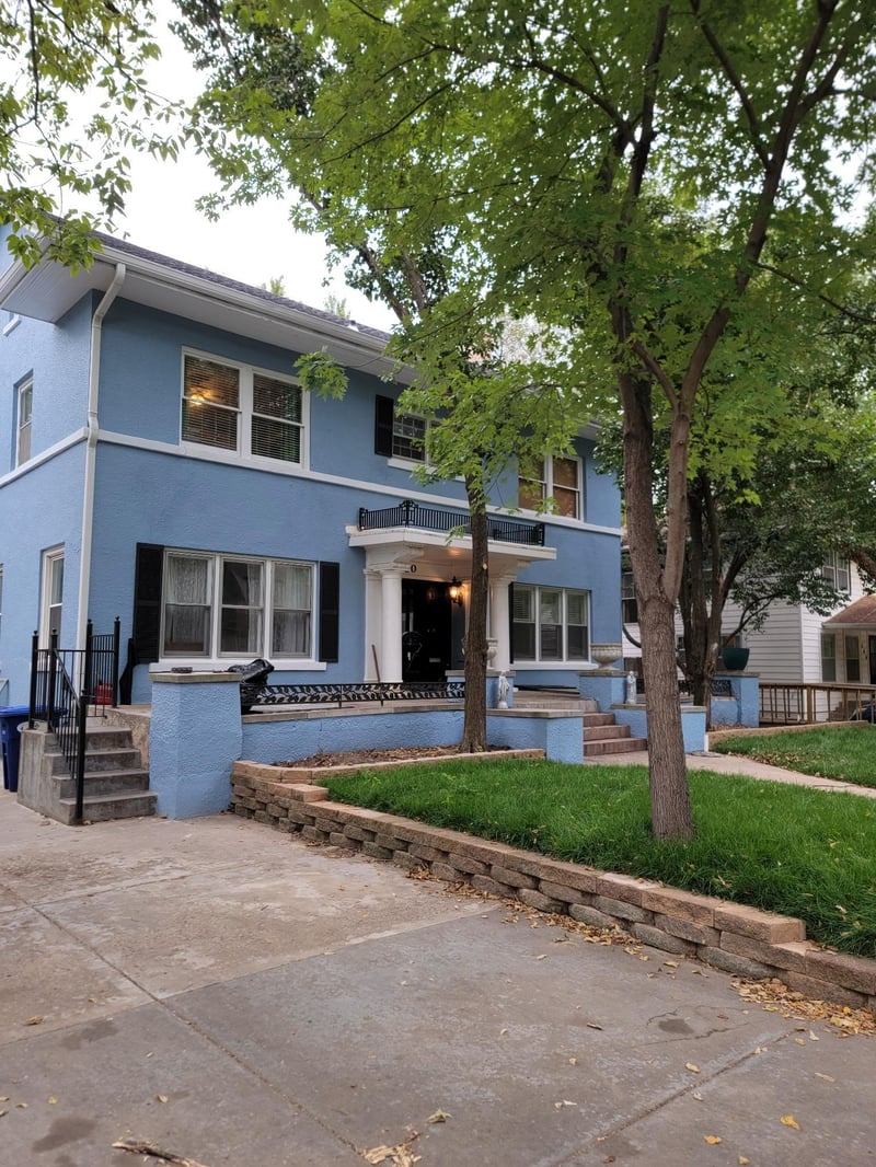 250 N Bluff, Wichita, KS 67208