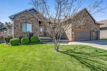 1431 E Summerlyn, Derby, KS 67037
