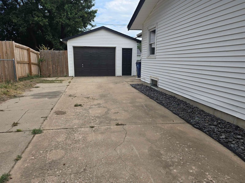 4622 S Vine, Wichita, KS 67217