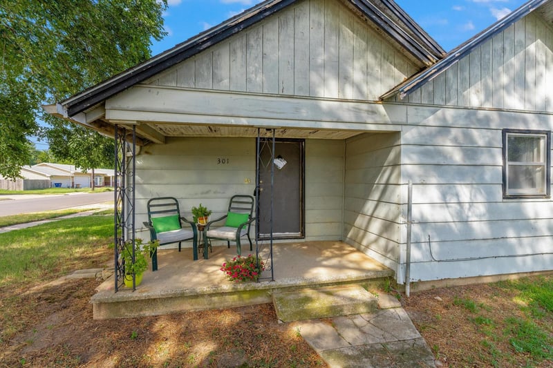 301 N Lincoln St, Cheney, KS 67025