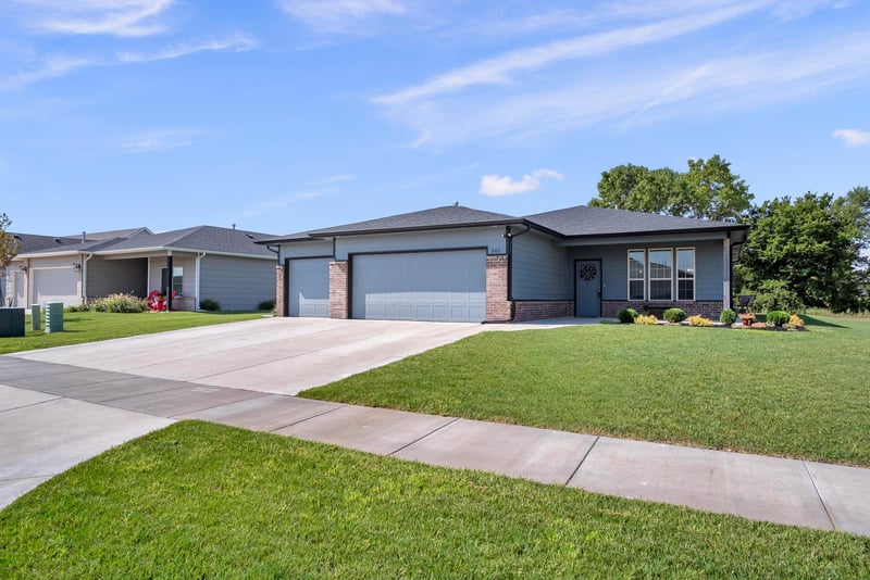 501 Sweetwater, Maize, KS 67101