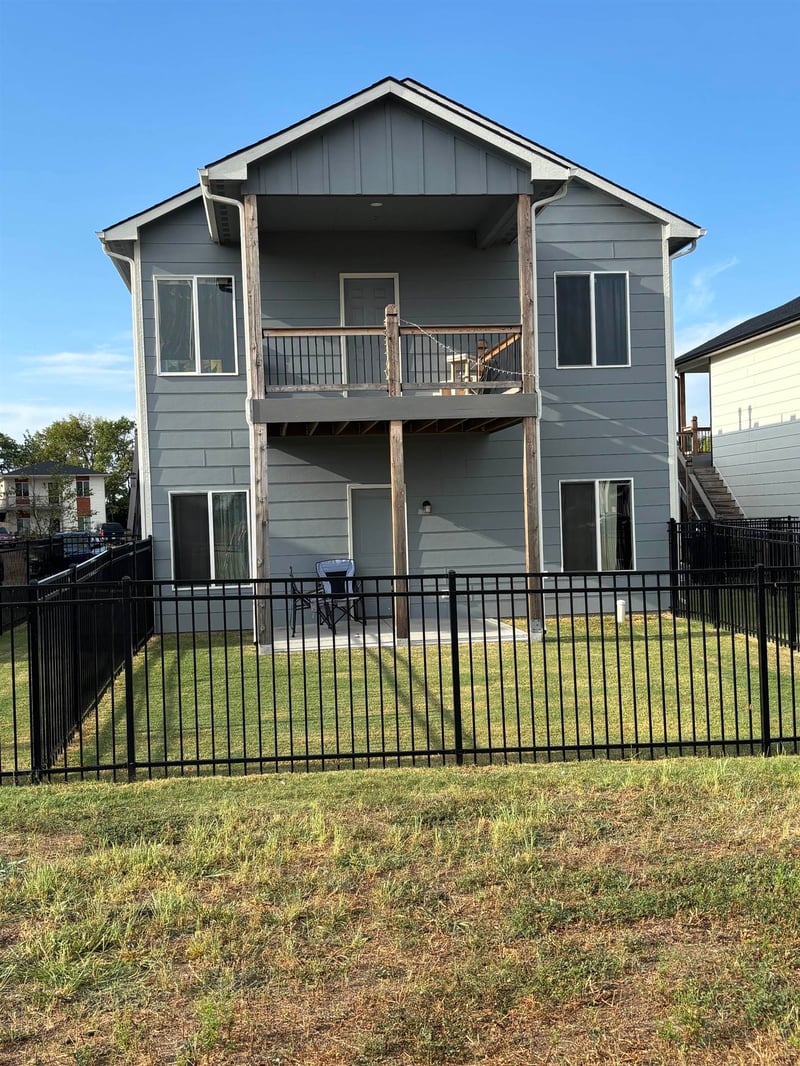 5530-5532 N Bressler, Park City, KS 67219