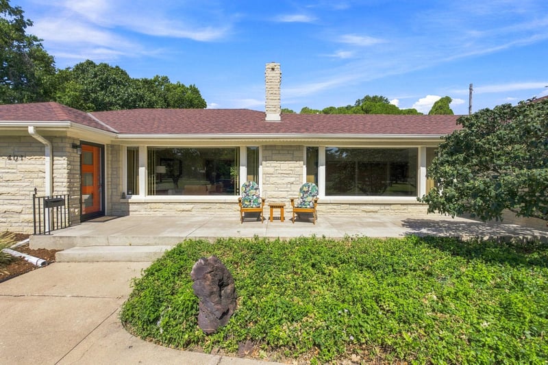 401 N Brookside, Wichita, KS 67208